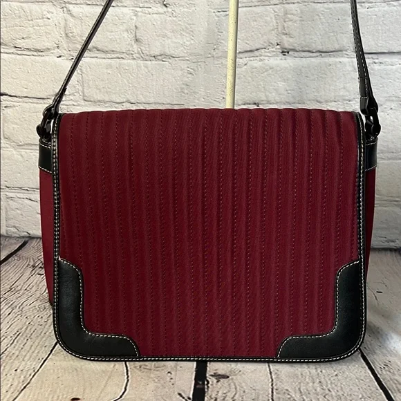 * Maxx New York Quilted Burgundy and Black Leather Trim Shoulder Bag